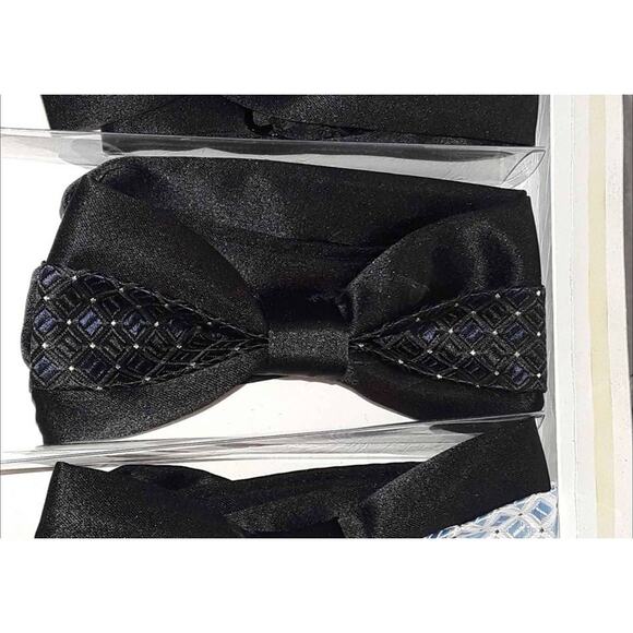 New 3 Piece Gentlemens Bow Tie Box Set - Picture 3 of 4